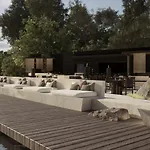 Hotel Ahama