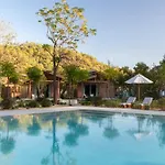 Ahama Hotel