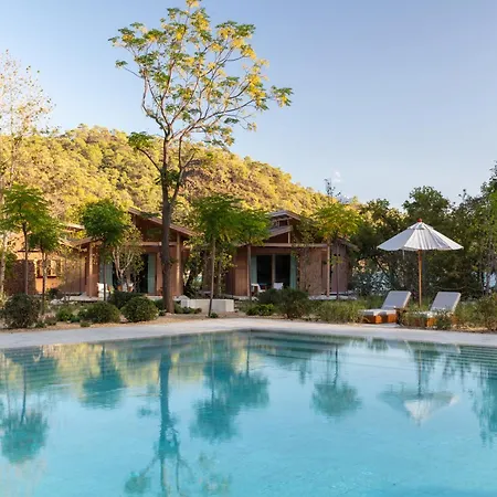 Ahama Hotel