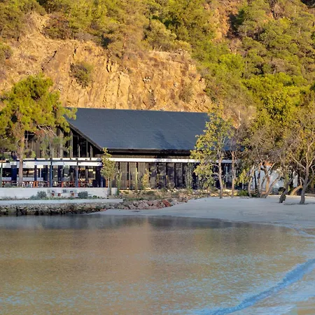Ahama - Relais & Chateaux 5* 페티예